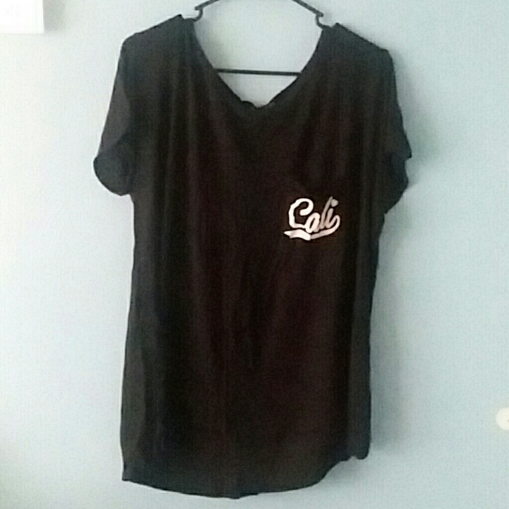 Navy "Cali" T Shirt
